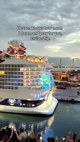 #CapCut #makeitvirаl #cruiseship #workcruise #fypシ゚ I’ll do it cuz I truly believe that i can.