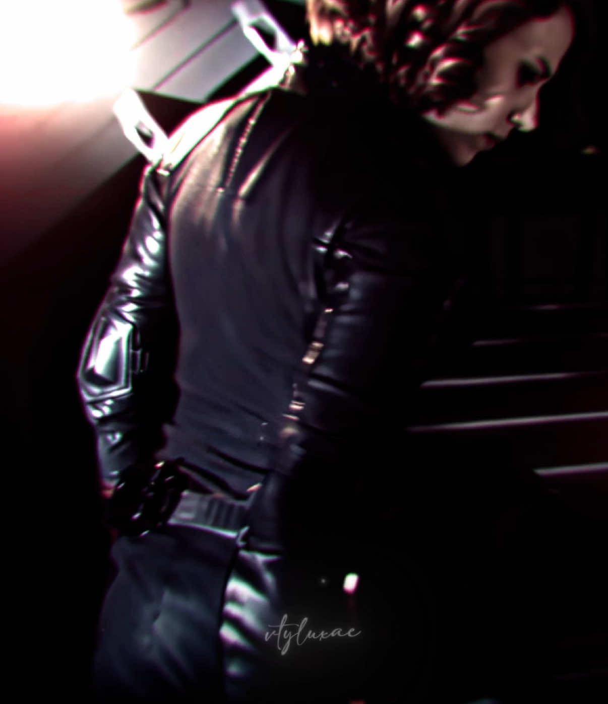 is that my jacket?  cc: me :) #natasharomanoff #blackwidowedit #scarjo #marveledit #scarlettjohanssonedit fyp viral edit after effects  natasha romanoff  X 365 by charli xcx X boss bitch by doja cat 