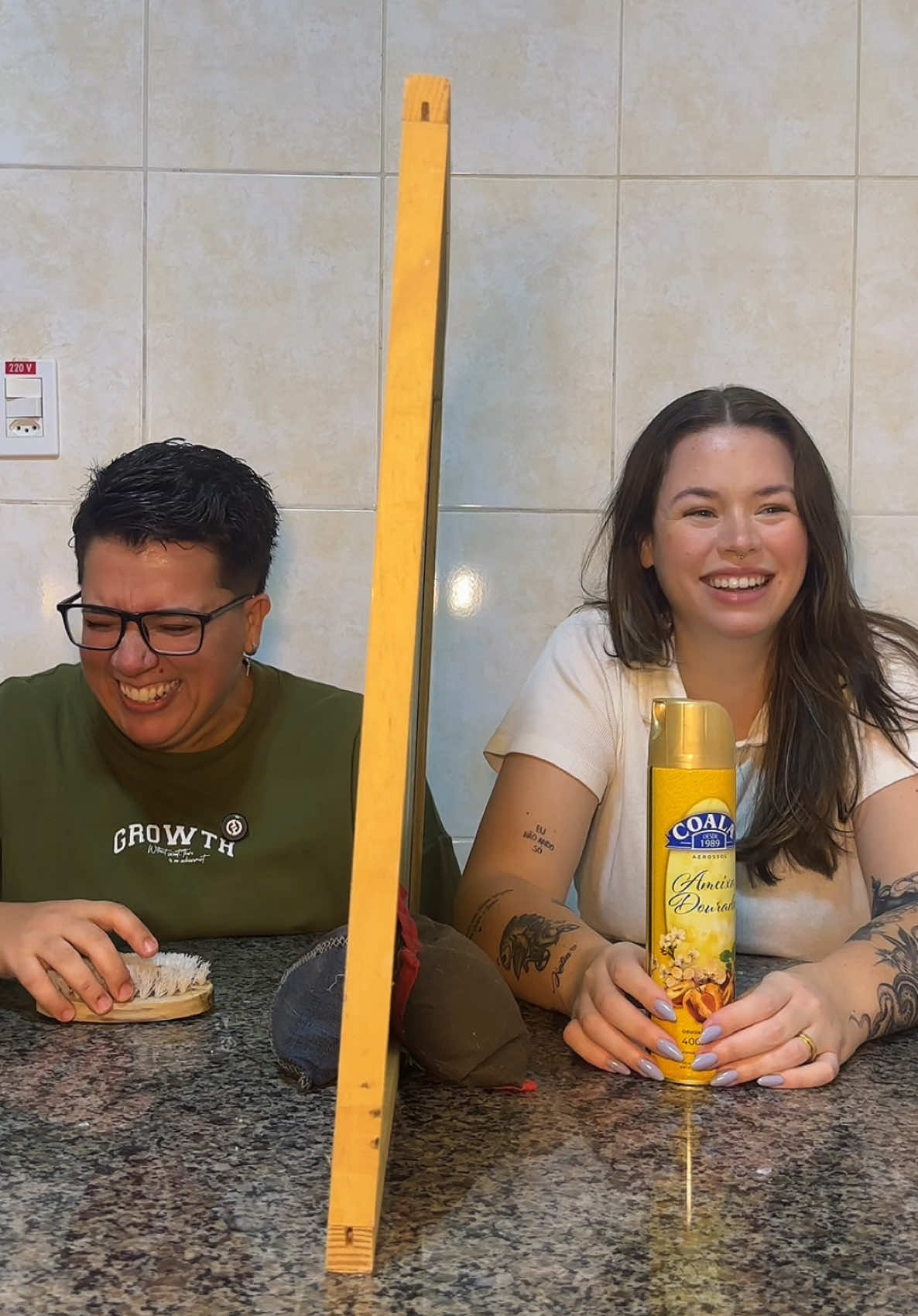 Finalmente entramos na trend do objeto/trend da mentira 👀 #trendobjeto #trendmentira #humor #viral #casal 