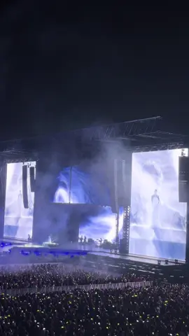 Và đây là Drama 🙊 ma mị điênnn #gdragon #concertgdragon2025 #ubermenschgdragon2025worldtour 