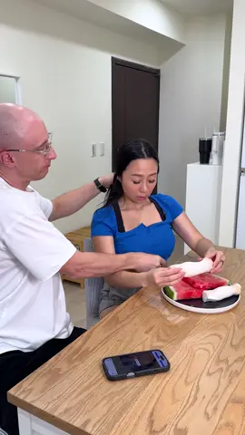 A helpful and effective man 😂