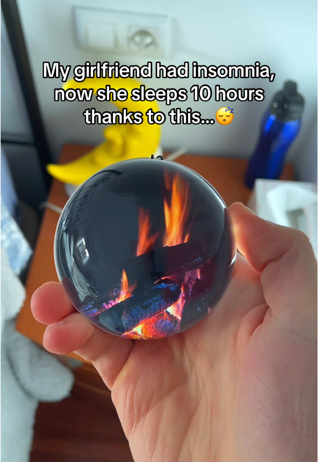 If you struggle to fall asleep, you need this…🤗 #sleep #insomnia #relaxing #whitenoise #sleeping This sphere plays all kinds of white-noise videos to help you fall asleep faster, beat insomnia, and enjoy deeper rest.