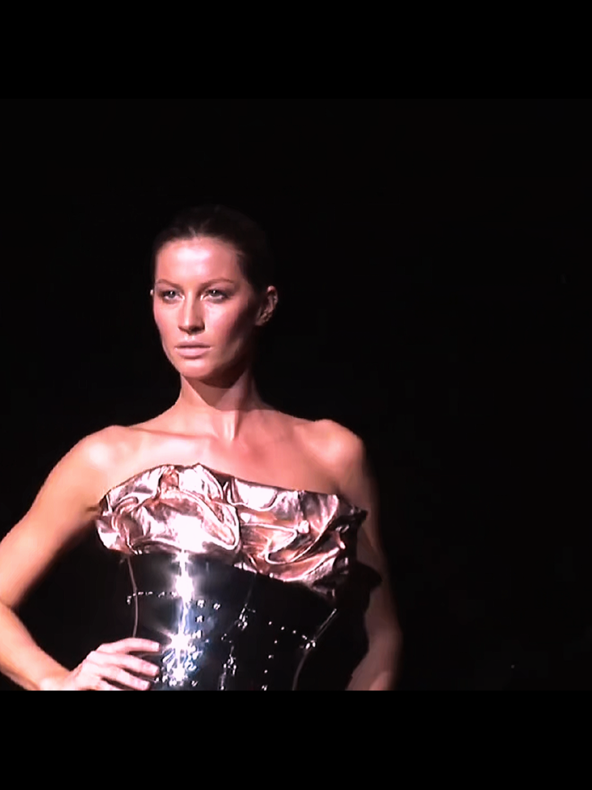 Gisele Bundchen for Dolche & Gabbana fall 2007 #giselebundchen #dolchegabana #fashiontok #model #fypシ゚ 