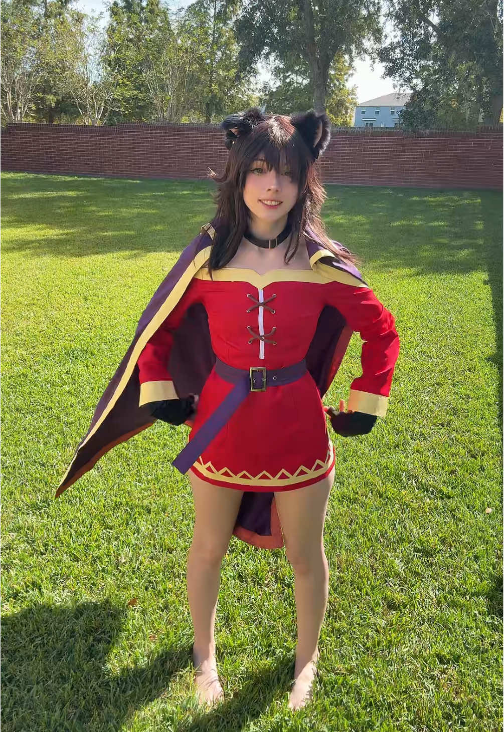 i almost fell over  #meguminkonosuba #megumin #megumincosplay #cosplaydance 