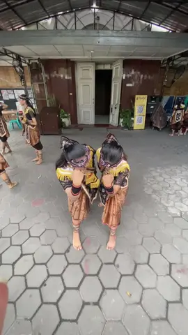 🦖#sanggarmustikapancasari #smpYogyakarta #xbcyza 