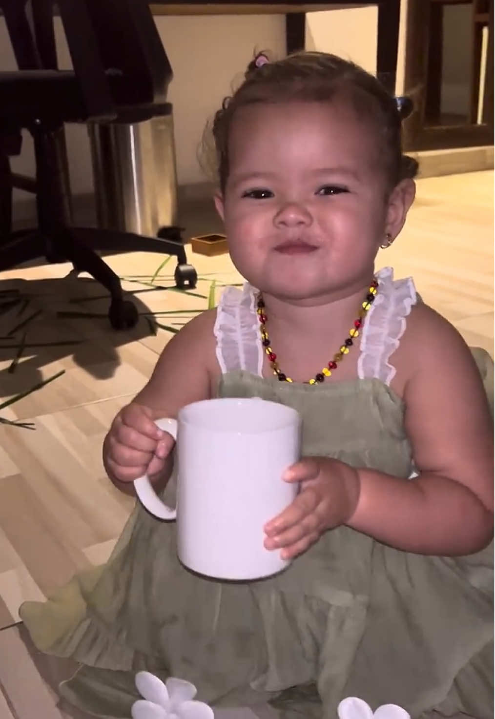 bayi ci ini gemec banget hih🤏🏻 #briella #baba #fyp #foryou 