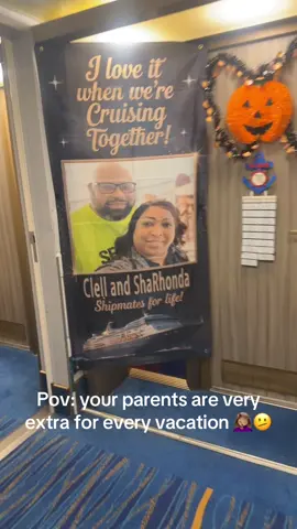At least they won’t have a problem finding their room I guess 🤦🏽‍♀️🤷🏽‍♀️ #carnivalcruise #cruisedoordecorations 