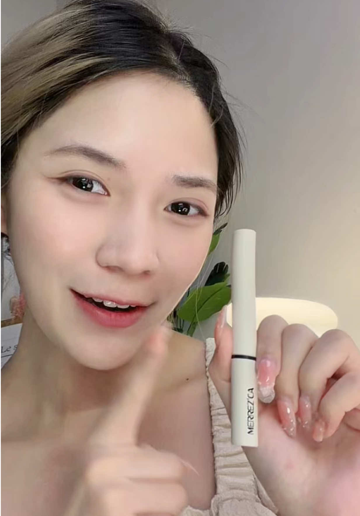 Mascara ไร้ขนแปรงที่ทำถึงมากก กลับไปใช้แบบขนแปรงธรรมดาไม่ได้แย้ว!!🌷✨