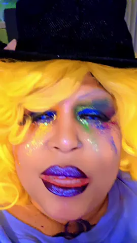 #stitch with @comfortsoma that looks suspicious