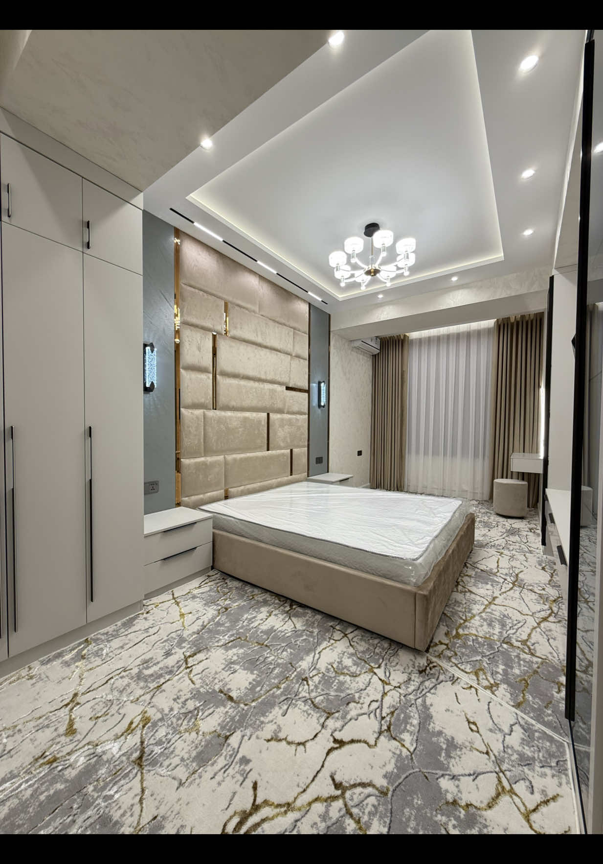 📍33 микрорайон, #Худжанд  Ориентир мороженое 33. этаж - 5  площадь - 80м2 количество комнат - 3 со всеми удобствами  санузел - раздельный  ремонт - новый лифт - имеется  💰850.000 сомони 992 92 775 50 70 992 92 794 44 43 (whatsapp) #khujand #tajikistan #design 