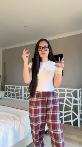 Existe en 22 couleurs ! 😱 Regular, Petite ou Tall 🤗 @Halara_official  @La mode Halara #halara_fr #halara #halarapantalon #halarafr #tiktokshop 