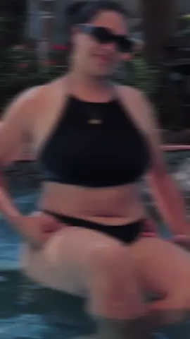 tia_._fj (ig) 🇫🇯🥥💦