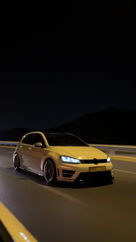 ماشاءالله 🤍🐼#fyp #muscat #oman🇴🇲 #الشعب_الصيني_ماله_حل😂😂 #vwgolf 