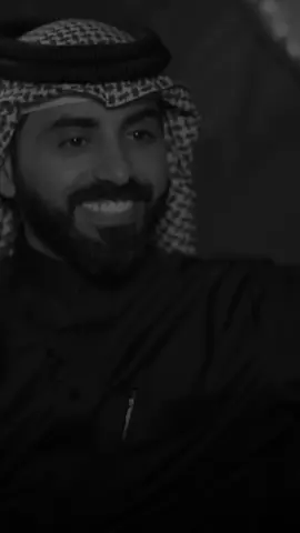 أنا جبت له قلبي ، وهو جاب لي سكين أحسبه يمازحني ، وآثاريه من جدّه .. ! #ناصر_الوبير  #tiktokviral  #اكسبلورexplore  #fyp 