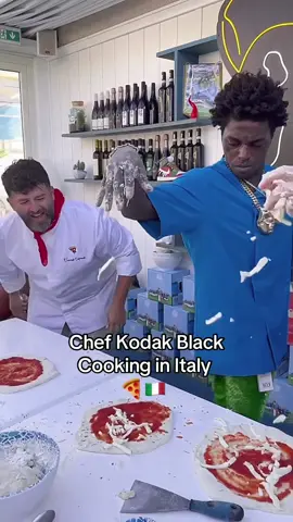 Chef Kodak Black cooking in Italy 🇮🇹 🍕 #kodakblack #kodak #floridarap #kodakblackmusic #kodakblacksongs 