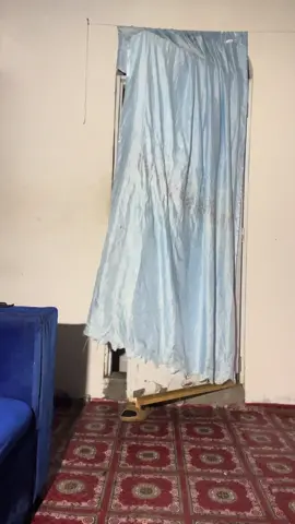 Chibibit la ak fanm ro wa 