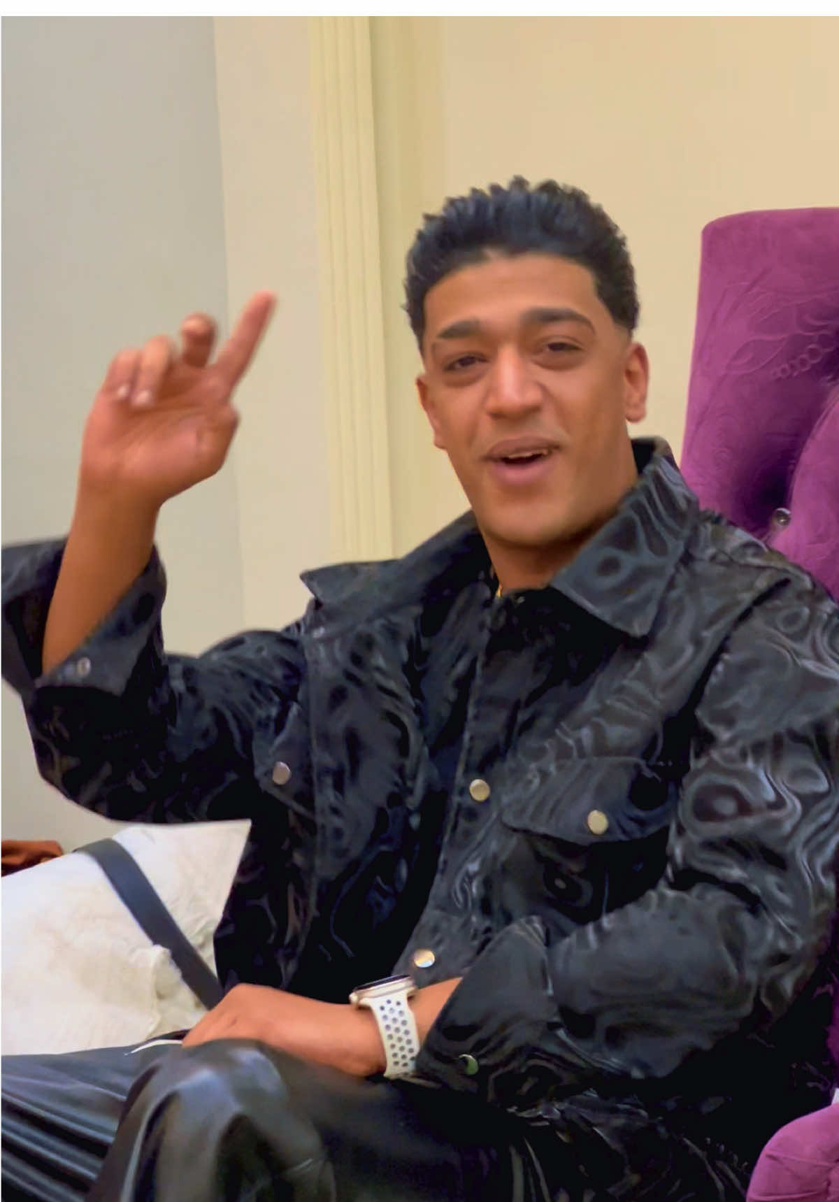 وحشنوني كتير يا حبايب قلبي❤️الي شايف انو اتظلم في حياتو زي🫵🏻يثبت حضورو جانبي❤️🎙️@7oda Boda #حوده_بوده #حوده_بوده #مهرجانت_تريند #حوده_بوده 