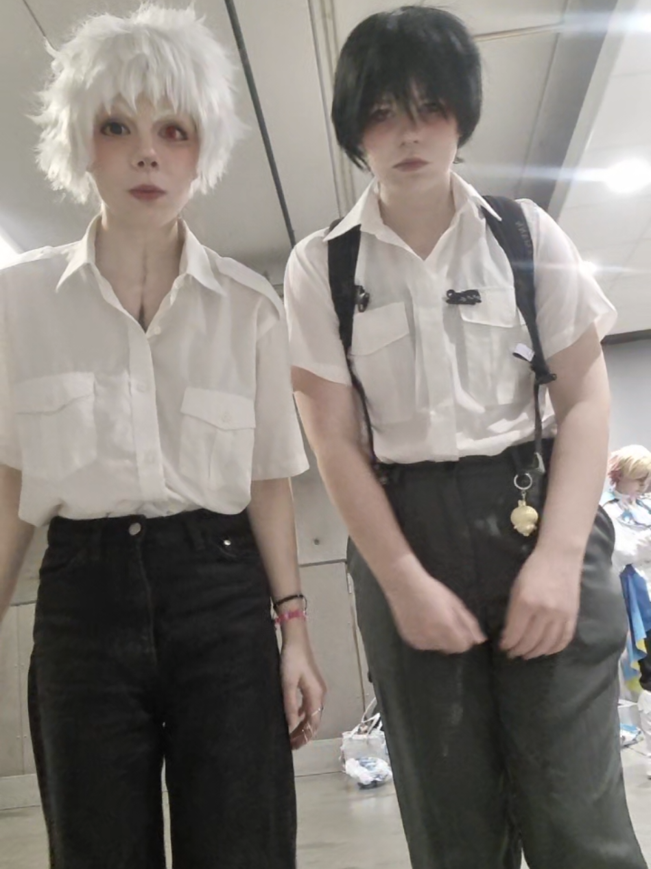 we are so cute @★ CATS ★ #tshd #yoshikaru #yoshikicosplay #hikarucosplay #thesummerhikarudied 