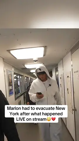 Marlon had to evacuate New York after what happened LIVE on stream😳💔 #marlon #newyork #usa 