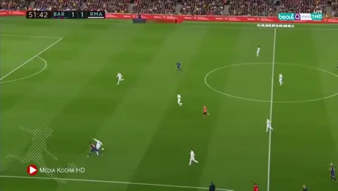 من الذكرى 🔙 هدف الاسطوره ليونيل ميسي في شباك نادي ريال مدريد في الدوري الإسباني موسم 2017/2018 الجولة 36