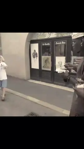 وشلون اـنااام الـلـيـل !    #pogba 