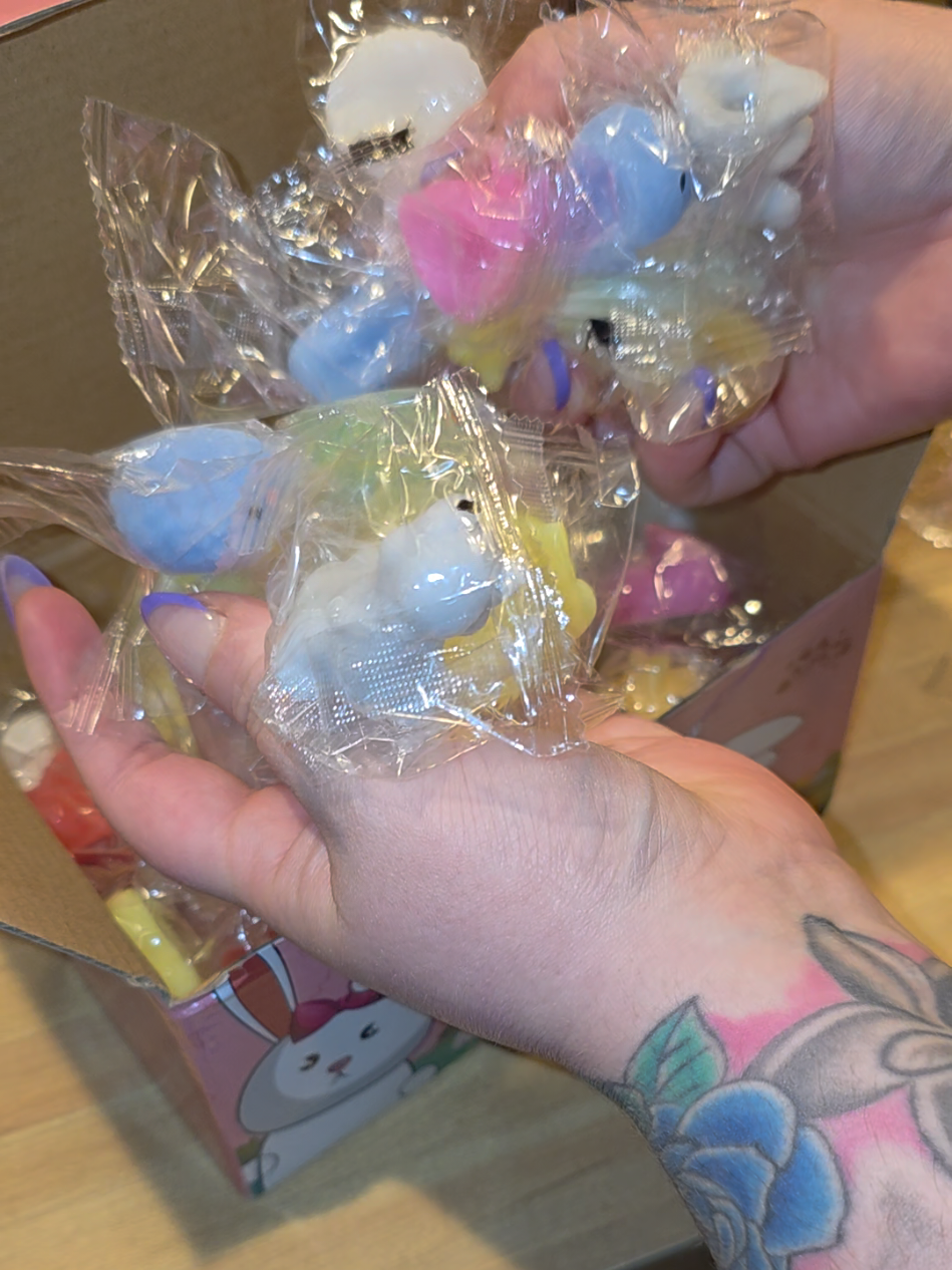 #mochi #squishytoy #squishy #giftsforkids #christmasgift 