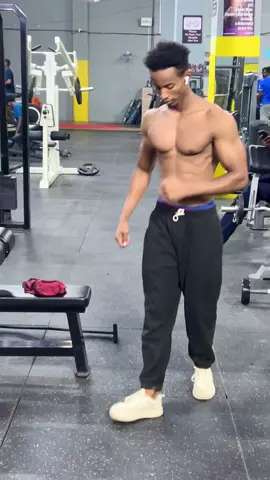 Back in stage 🔥🔥#vypシ✌️❤️ #foryoupage #fitmanasharaf1 #viraltiktok #moreview 