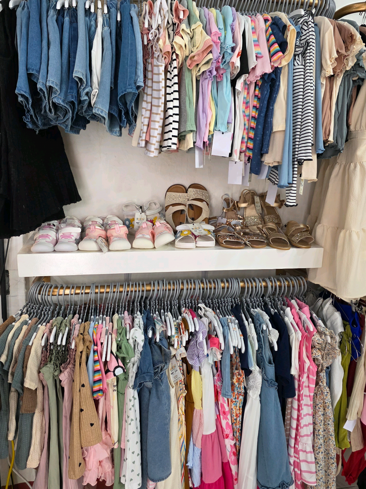 Ideal para cualquier ocasión especial o para el día a día con un toque de encanto 💫 📲 WhatsApp: 8452-8445 📍 Colectivo Blooming — Plaza Eclipse, Módulo E42B