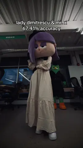 do your japanese lesson, good girl 😏 #duolingo #residentevil #ladydimitrescu #mrx 