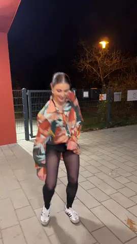 Mundian To Bach Ke ♥️♥️♥️ #mundiantobachke #bhangra #punjabi #bhangrabeats #viral 