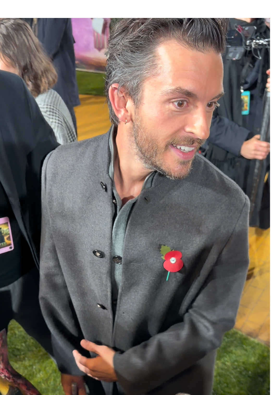 #jonathanbailey at the premiere of Wicked in London #fyp #wicked 