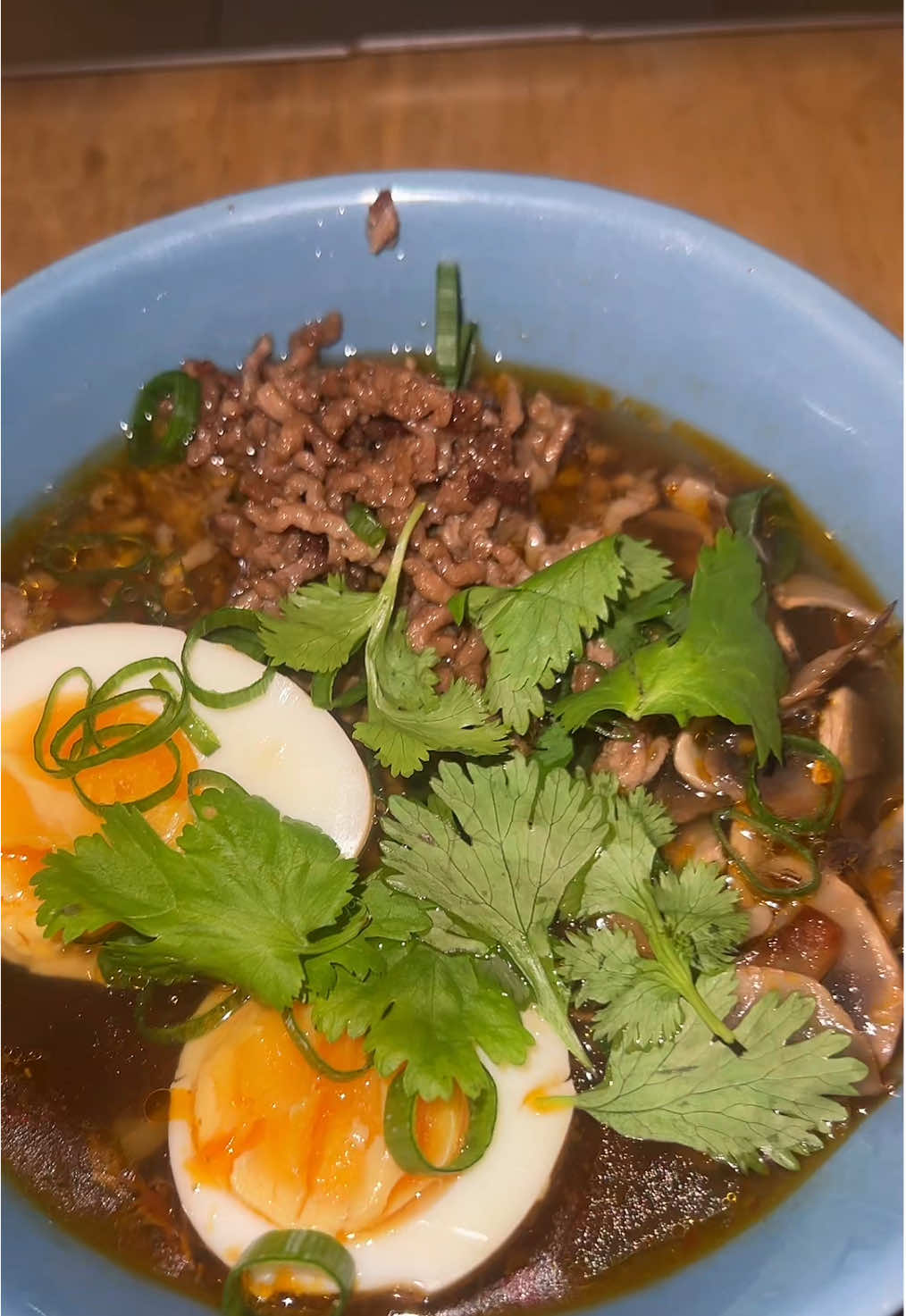 Ramen + buscontour + shameless glad måndag 