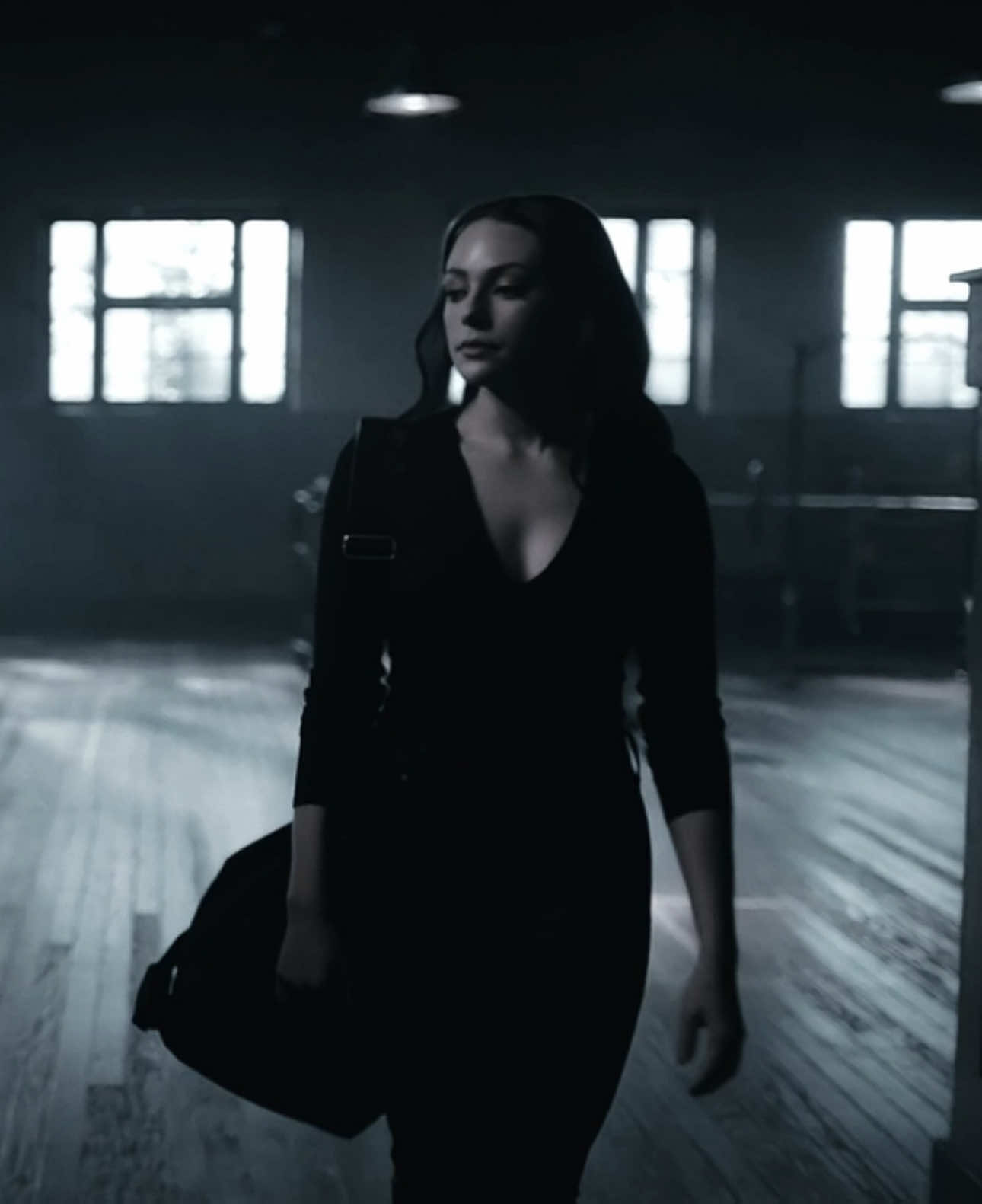 nh hope was so tea.  [cc: impvlse] #legacies #hopemikaelson #hopemikaelsonedit #tvd #foryou #trending #viral #nohumanityhope #danielleroserusselledit #tribrid 