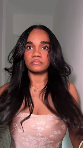 Necesito una Dyson en mi vida 😩  Hair serum @Remilia Hair 