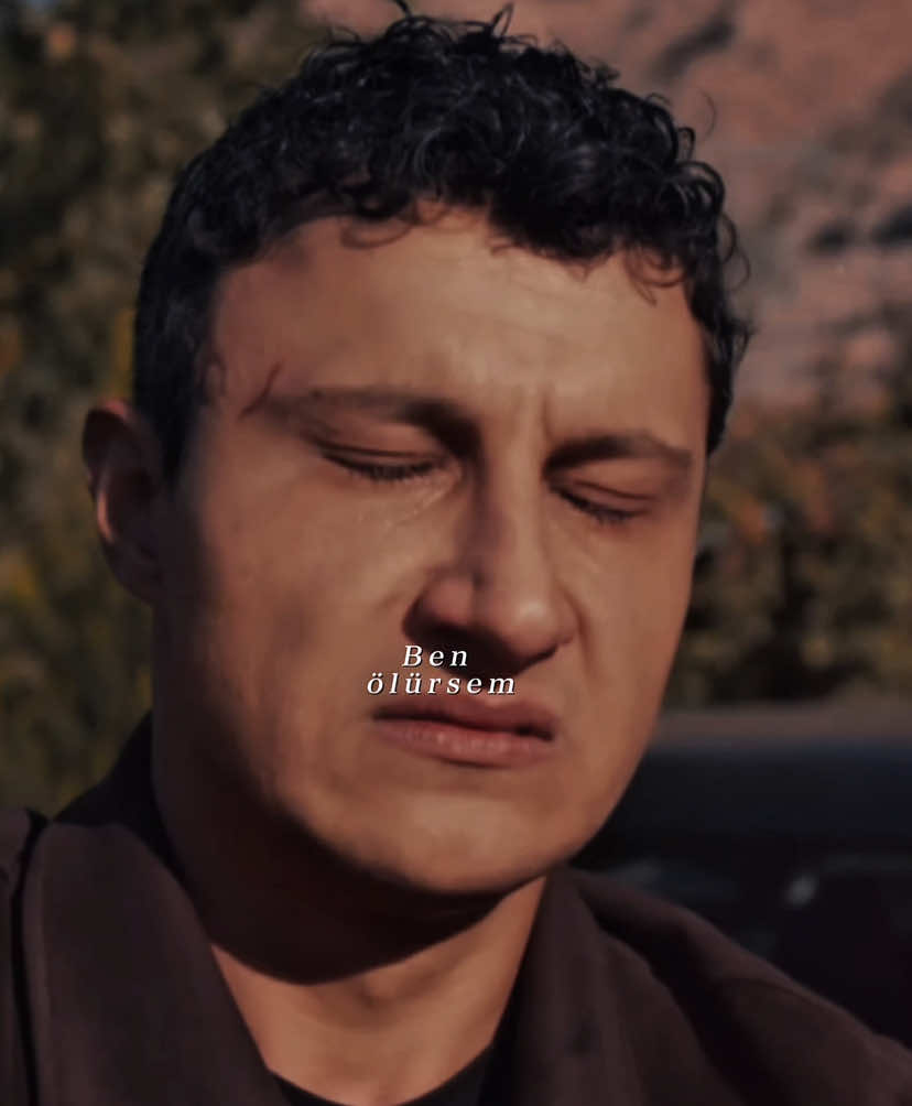 _-Şahini bitirdiler  iki aile arasında kaldı aşkını yaşayamadı Nare napsın şimdi çok kötü… #uzakşehir #şahinalbora #narealbora #şahnar #keşfet 