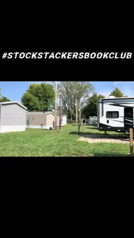 Stock stackers!! What it do mayne!! It’s a new episode of the stock stacker book club on my YouTube page 📺 The link is in my bio 🔗 ##fyp##viral##Stocks##Investing##Dividends