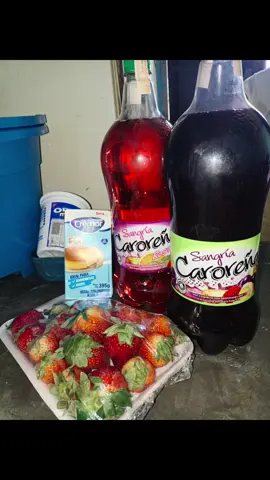 Una Divinura 🤤🤤🤤 #paratiiiiiiiiiiiiiiiiiiiiiiiiiiiiiii #creadoresdecontenido #caroreña #fresa #lechecondensada 