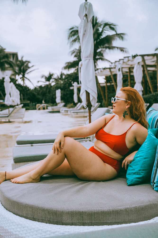 Camera eats first, it's the law!! 😂 Who can relate?  Traveling as an influencer/content creator is always so inspiring to me, I love to batch make a ton of content to post over the upcoming weeks.  👉 My favorite move to pull while at resorts like this one in Mexico is to wake up at sunrise and run wild while the pool is empty. Trust me, taking thrist traps with an empty pool vs a crowded one is WAY better. Then, I can happily trot off to breakfast knowing I did my work for the day.  📧 Want me insider tips like this? Make sure you're subscribed to my FREE Whimsy Drop email newsletter packed with data backed trends, tips and ideas for creators to make more money.  💰find it in my Linktree 🤑  PS thank you to my girl Sam for helping me be a little content gremlin while in Mexico.  #influencer #contentcreator #contentcreation #influencertips #confidence  