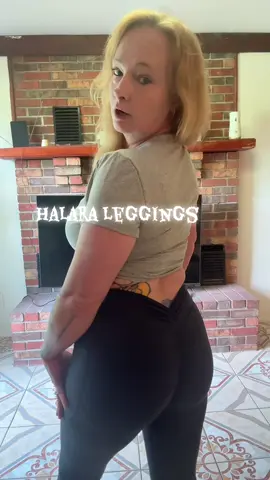 Halara vback high waisted tummy control butt booty, lifting bands #halaraleggings #halaratiktokshop #halaraeveryday #tiktokshopcybermonday #tiktokshopblackfriday @Halara 