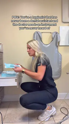 Don’t ask me for anything other than a hygiene instrument. Because I don’t have a clue.   #dentalhumor #dentalhygienist #dentalassistant #healthcare #foryoupage 