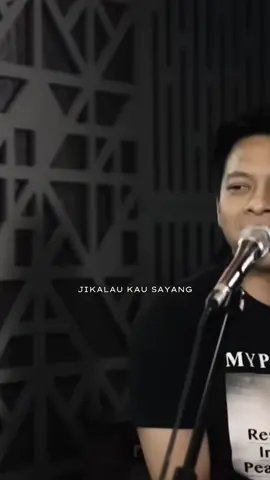 Duet 2 penyanyi dengan karakter suaranya yg berbeda😍🫠 . . . . . . . . . #arielnoah #judika #music #trendingvideo #fyp 