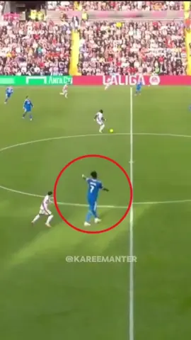 فينيسيوس بيه و مبابي باشا 🤦 #كريم_عنتر #ريال_مدريد #فينيسيوس 