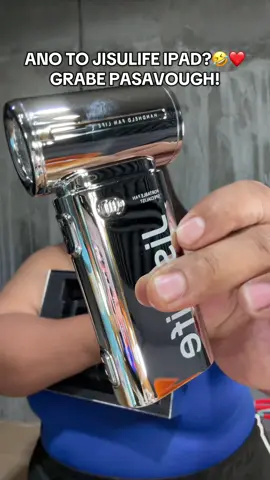 Parang gadgets ang atake !