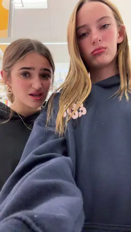 Like bruh #twinnnn #foryoupage #calmshi #goodbye #fypシ゚viral 