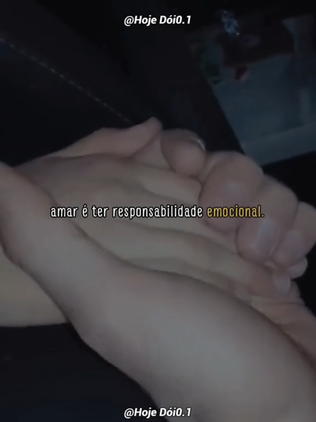 Às vezes um relacionamento não acaba por falta de amor, mas por falta de atitude. #amor #casal #relacionamento #amor❤️ 