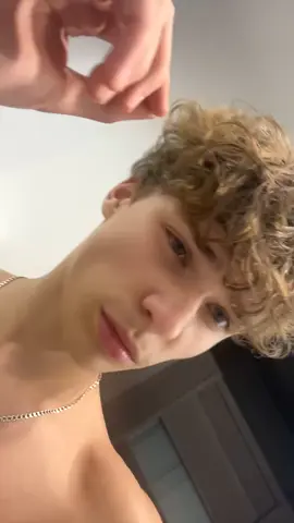 🫵🏼#fyp #oliver #foryou #trend #16