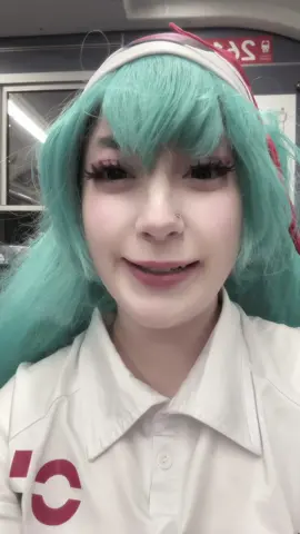 guys stop unfollowing i’ll post soon 💔🥀 #hatsunemiku 