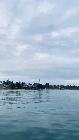 Pov menikmati pagi hari dipulau Letti 😍🍃🌊🐚✨