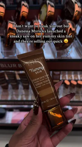 I’m not saying to run but if you walk, don’t be mad about missing out on the sale 😩😩😩 #danessamyricks #danessamyricksbeauty #yummyskin #blackgirl #tiktokshopblackfriday 