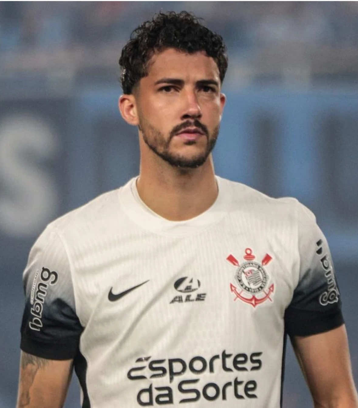 1,96 DENTRO DA ÁREA☠️☠️ | GH é muito subestimado! | #corinthians #gustavohenrique #zagueiro 